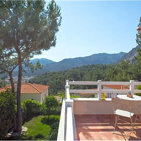 Sleeps 10 With Pool Air Con And Wifi * Göcek