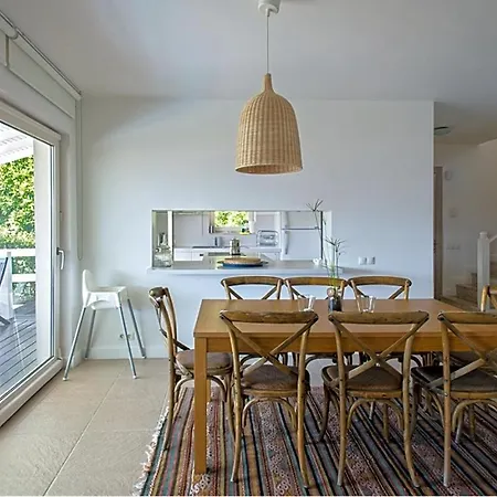 Sleeps 10 With Pool Air Con And Wifi *